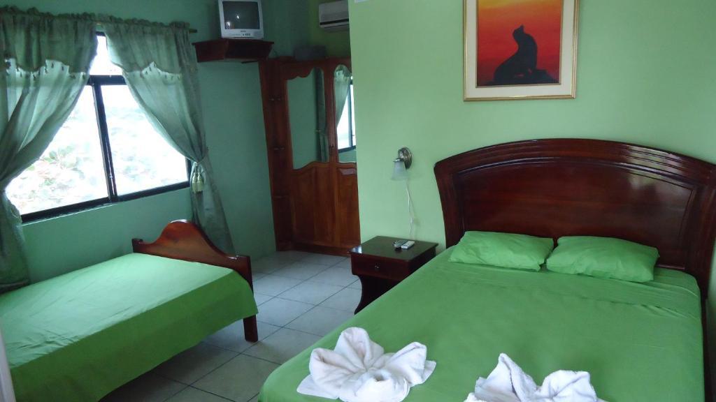 Casa Los Delfines Hotel Puerto Villamil Exterior foto